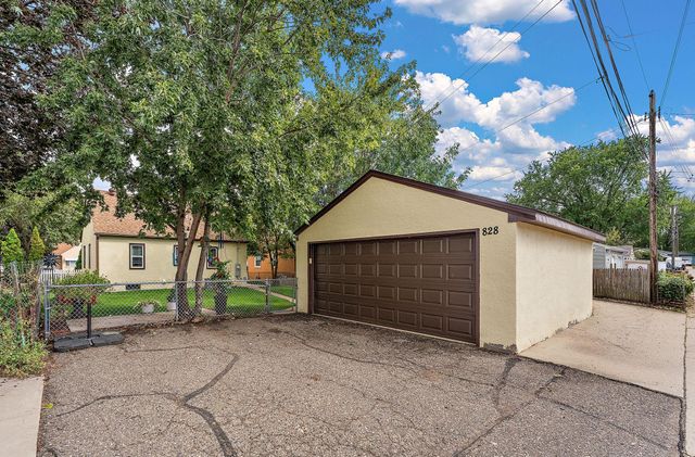 828 3rd Avenue S, South Saint Paul, MN 55075