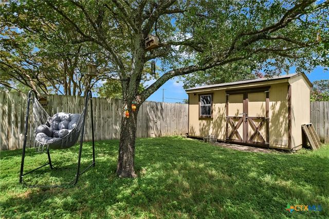 1002 W Noton Street, Pflugerville, TX 78660