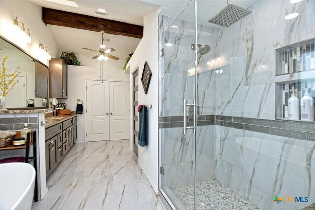 1002 W Noton Street, Pflugerville, TX 78660