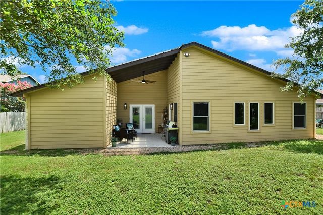 1002 W Noton Street, Pflugerville, TX 78660