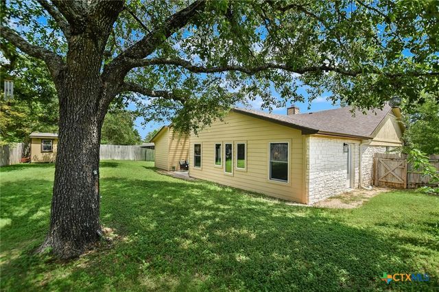 1002 W Noton Street, Pflugerville, TX 78660