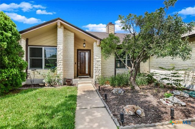 1002 W Noton Street, Pflugerville, TX 78660