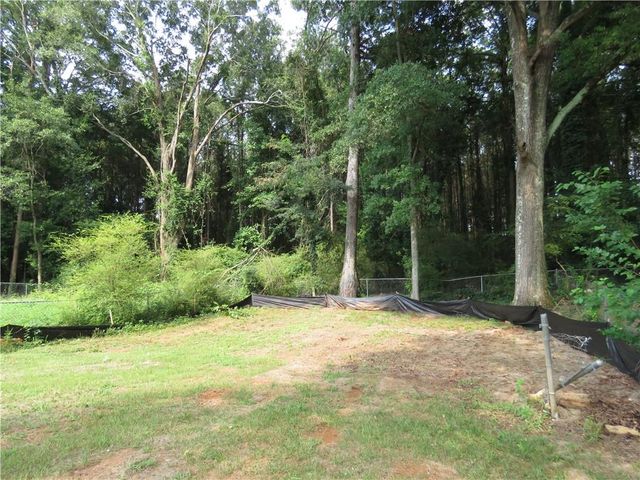 429 Orchard Drive, Stone Mountain, GA 30083