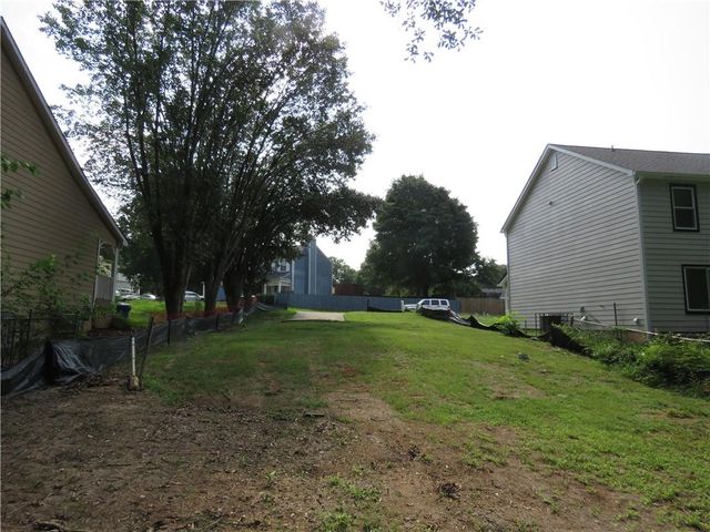429 Orchard Drive, Stone Mountain, GA 30083