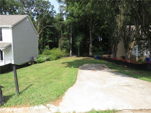 429 Orchard Drive, Stone Mountain, GA 30083