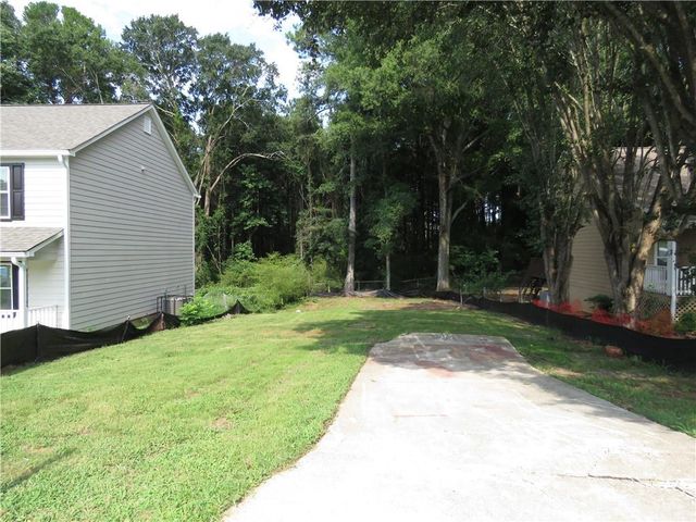 429 Orchard Drive, Stone Mountain, GA 30083