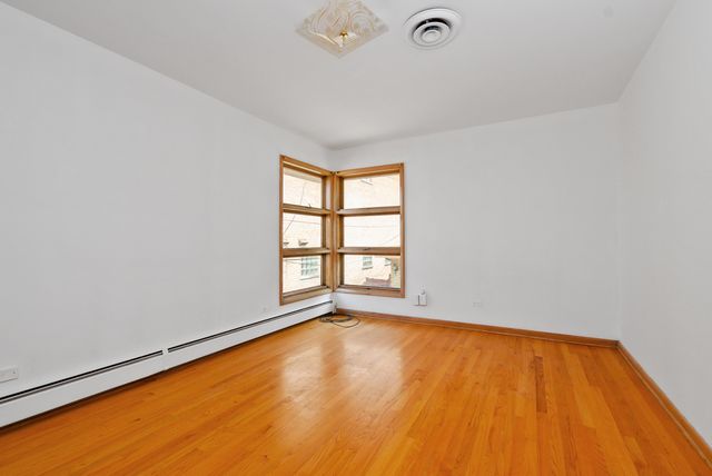 6238 W 63rd Street, Chicago, IL 60638