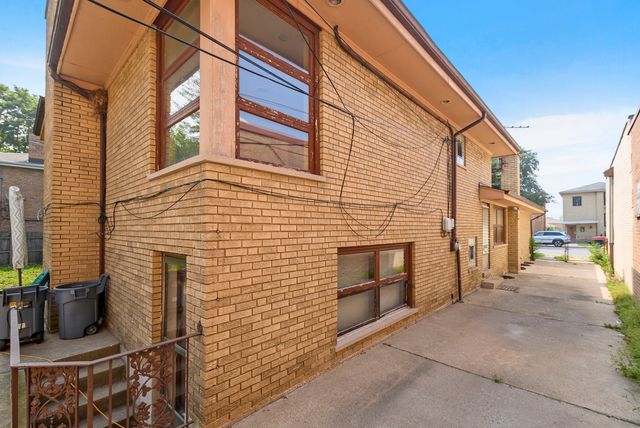 6238 W 63rd Street, Chicago, IL 60638