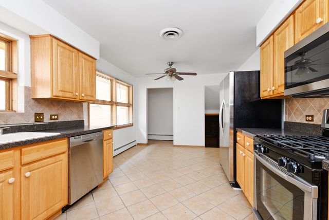 6238 W 63rd Street, Chicago, IL 60638