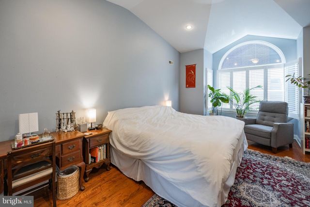 2217 LEAGUE ST, Philadelphia, PA 19146