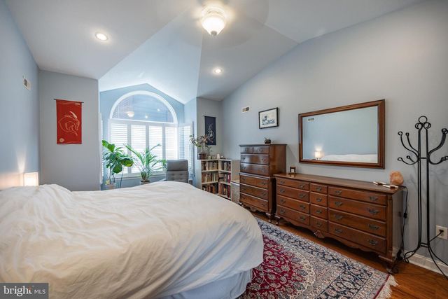 2217 LEAGUE ST, Philadelphia, PA 19146