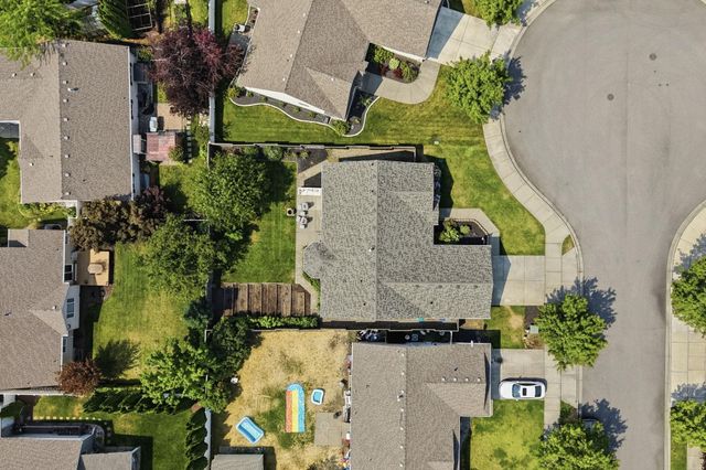 19512 E Knox Ave, Liberty Lake, WA 99016