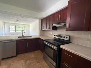 1400 NE 191st Street 310, Miami, FL 33179