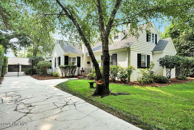 1413 Hawthorne Road, Wilmington, NC 28403