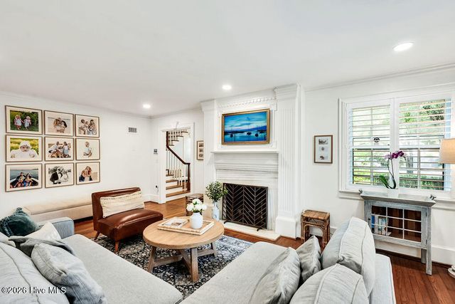 1413 Hawthorne Road, Wilmington, NC 28403