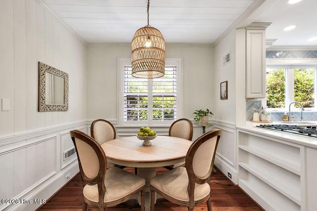 1413 Hawthorne Road, Wilmington, NC 28403