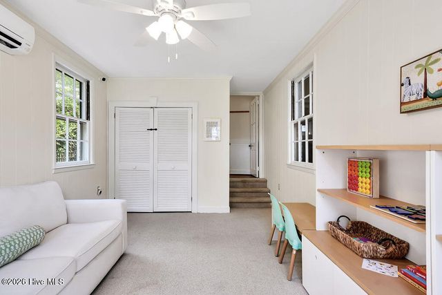 1413 Hawthorne Road, Wilmington, NC 28403