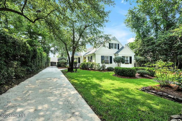 1413 Hawthorne Road, Wilmington, NC 28403