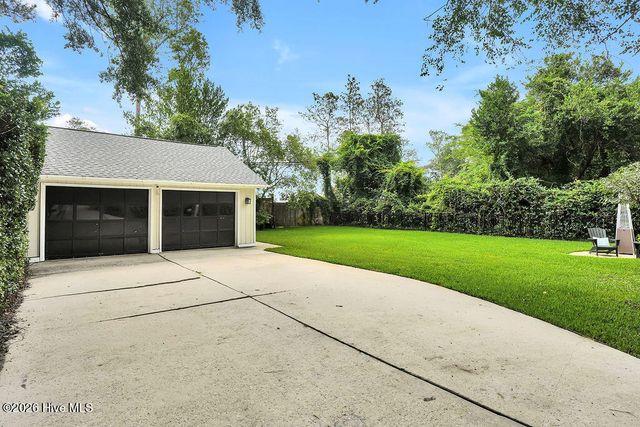 1413 Hawthorne Road, Wilmington, NC 28403