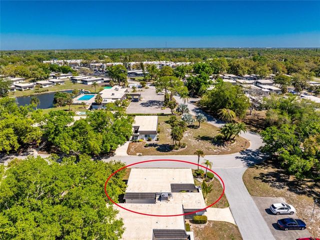 3972 OVERLOOK BEND 28, Sarasota, FL 34232