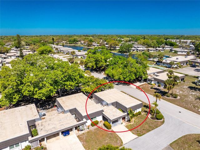3972 OVERLOOK BEND 28, Sarasota, FL 34232