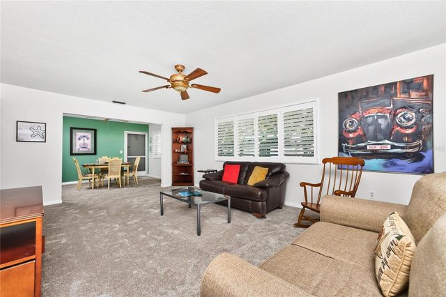 3972 OVERLOOK BEND 28, Sarasota, FL 34232