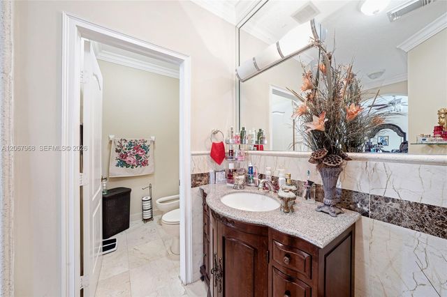 2250 SW 155th Avenue, Miami, FL 33185
