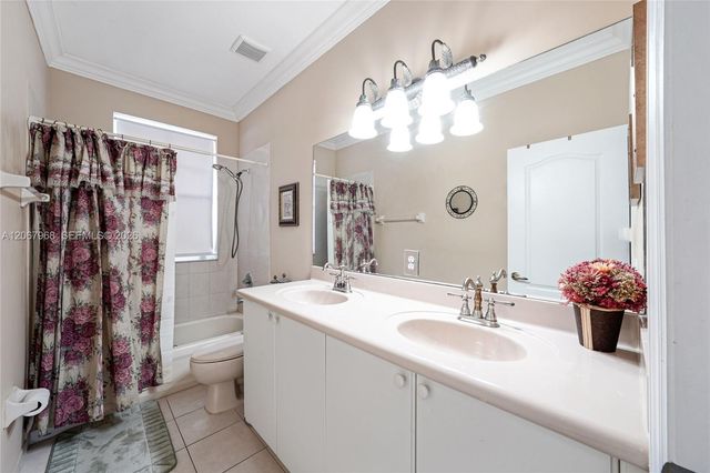 2250 SW 155th Avenue, Miami, FL 33185