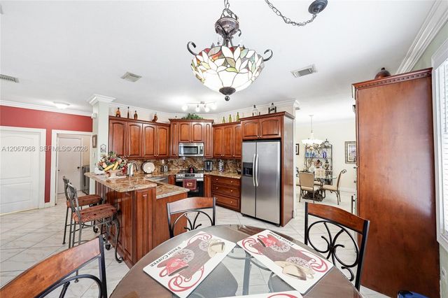 2250 SW 155th Avenue, Miami, FL 33185