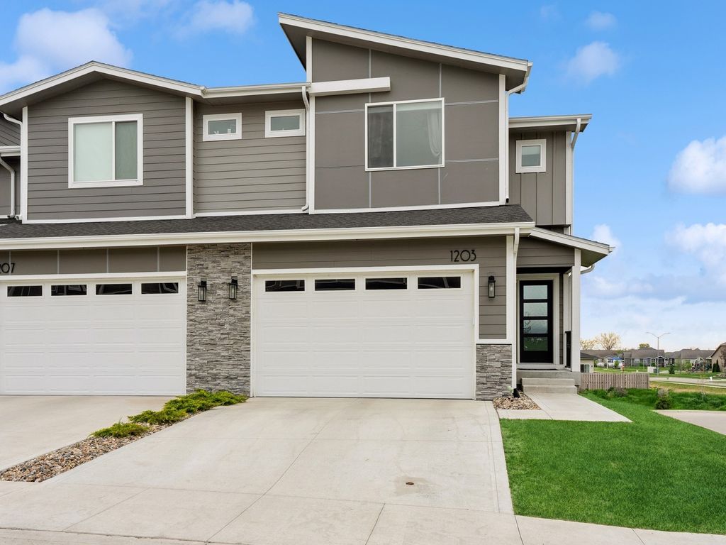 1203 NW 2nd Street, Grimes, IA 50111