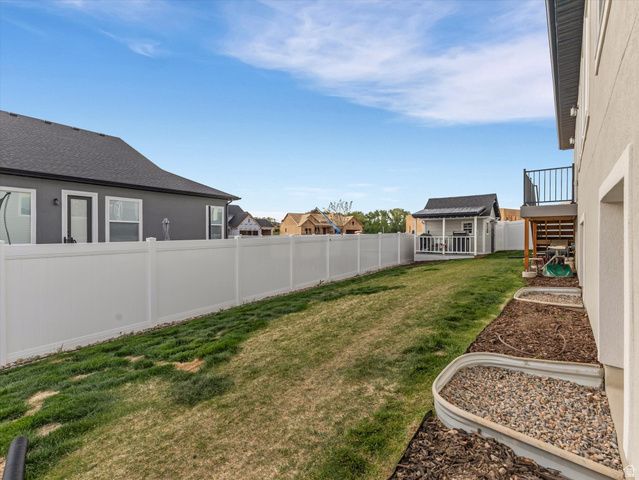 1223 E HOLLYHOCK WAY, Layton, UT 84040