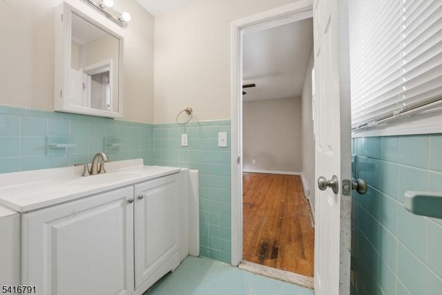 6 Tomahawk Trl, Jefferson Twp., NJ 07849