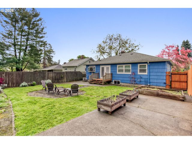 6433 N YALE St, Portland, OR 97203