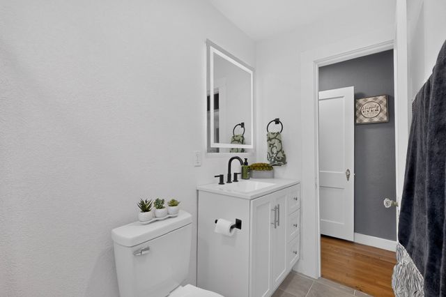 429 S Walker Street, Mesquite, TX 75149