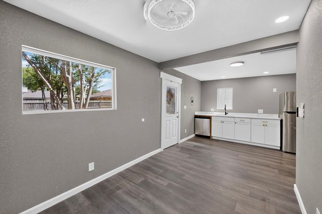 429 S Walker Street, Mesquite, TX 75149