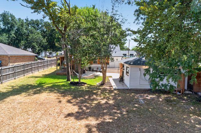 429 S Walker Street, Mesquite, TX 75149