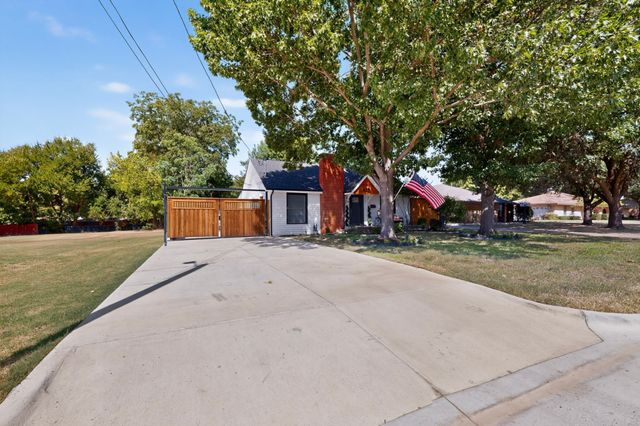 429 S Walker Street, Mesquite, TX 75149