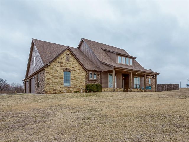 304 Remuda East Street, Yukon, OK 73099