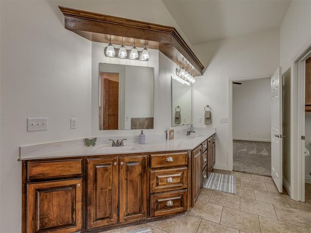 304 Remuda East Street, Yukon, OK 73099