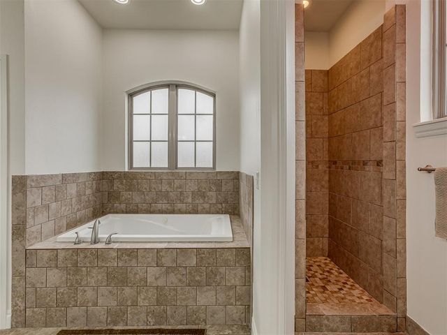 304 Remuda East Street, Yukon, OK 73099