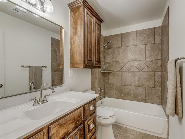 304 Remuda East Street, Yukon, OK 73099