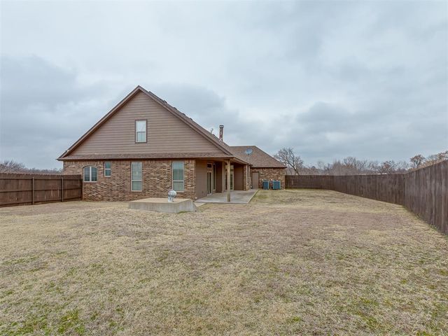 304 Remuda East Street, Yukon, OK 73099