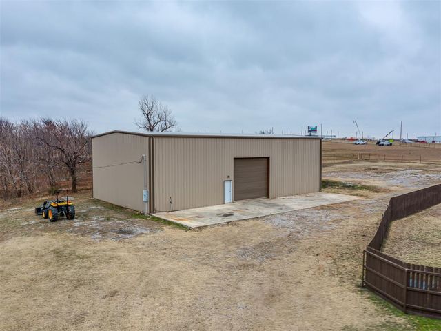 304 Remuda East Street, Yukon, OK 73099