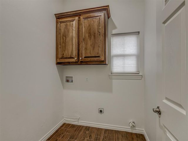 304 Remuda East Street, Yukon, OK 73099