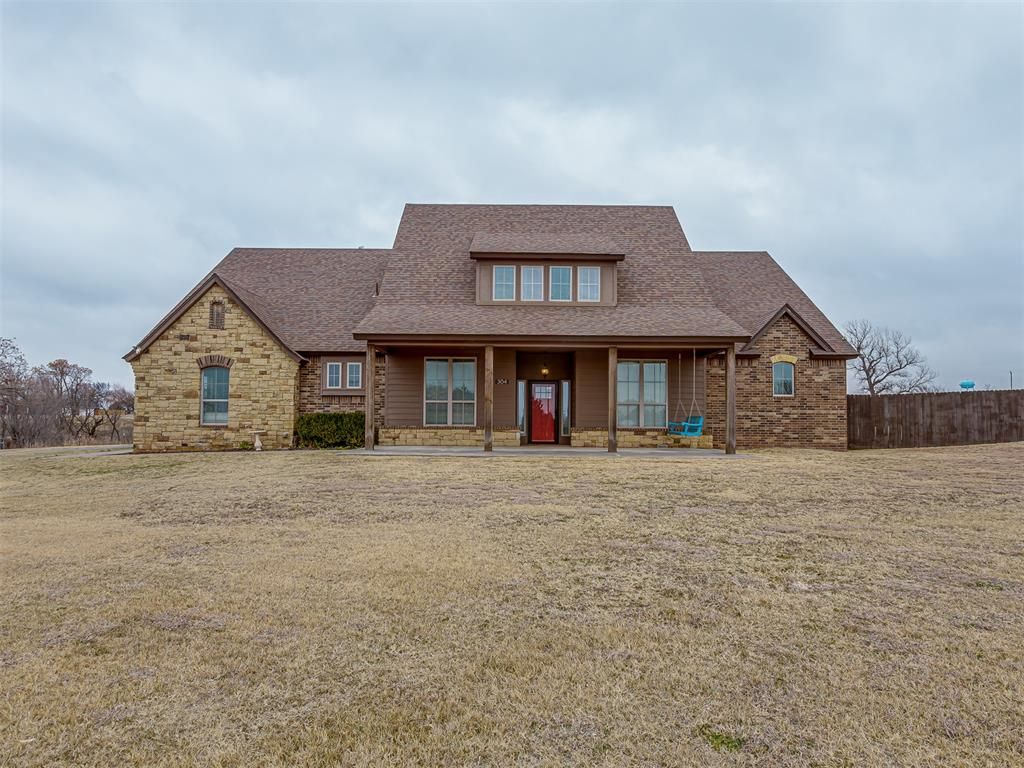 304 Remuda East Street, Yukon, OK 73099