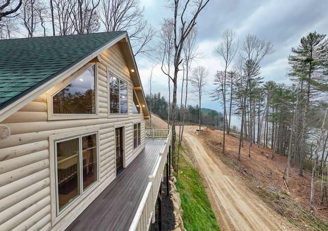 153 Betty Sue Deyton Road, Robbinsville, NC 28771