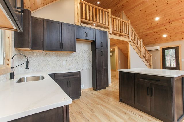 153 Betty Sue Deyton Road, Robbinsville, NC 28771