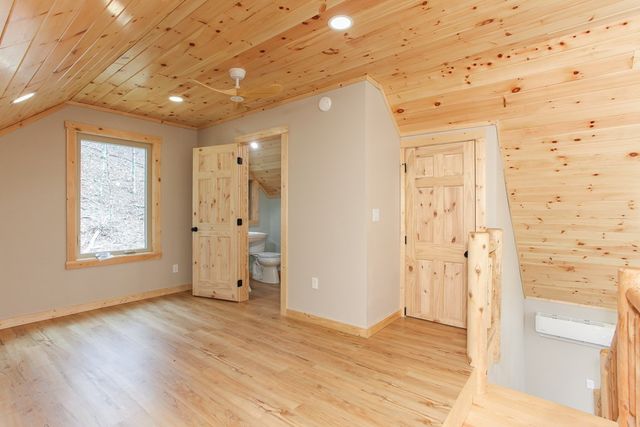 153 Betty Sue Deyton Road, Robbinsville, NC 28771