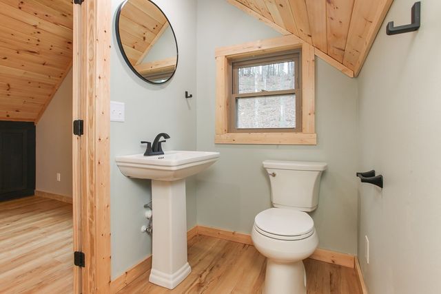 153 Betty Sue Deyton Road, Robbinsville, NC 28771