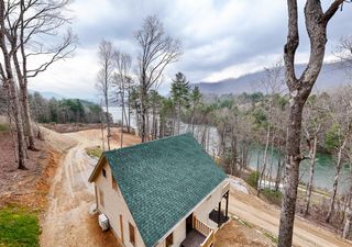153 Betty Sue Deyton Road, Robbinsville, NC 28771